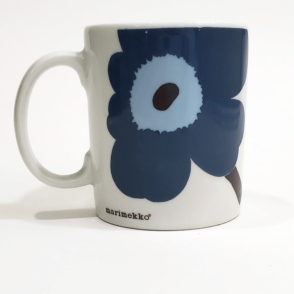 Marimekko UNIKKO Blue White Floral Pattern Maija Isola 1964 / K. I. 2005  8oz